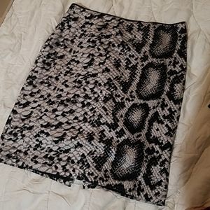 Snake skin print pencil skirt